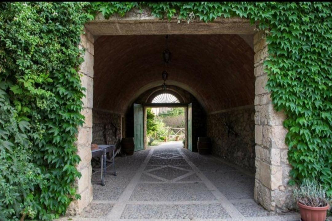 Agriturismo Feudo Tudia Landro Exterior foto